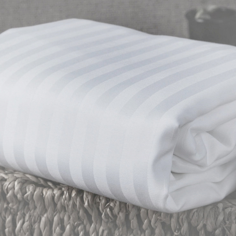 Ano ang mga natatanging tampok ng purong cotton puting TC300 satin sheet?